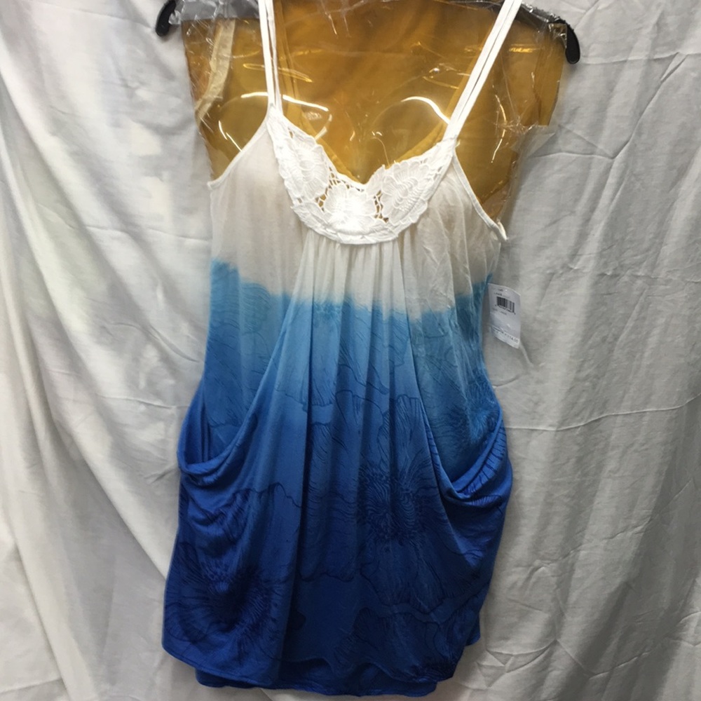 Language dress - Picture 2 of 5